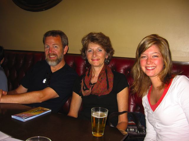 at_el_alamo_sports_bar.jpg