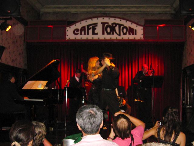 cafe_tortoni_06.jpg