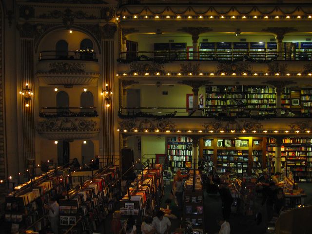 el_ateneo_bookstore_03.jpg