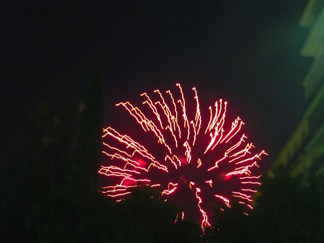 fireworks_04.jpg