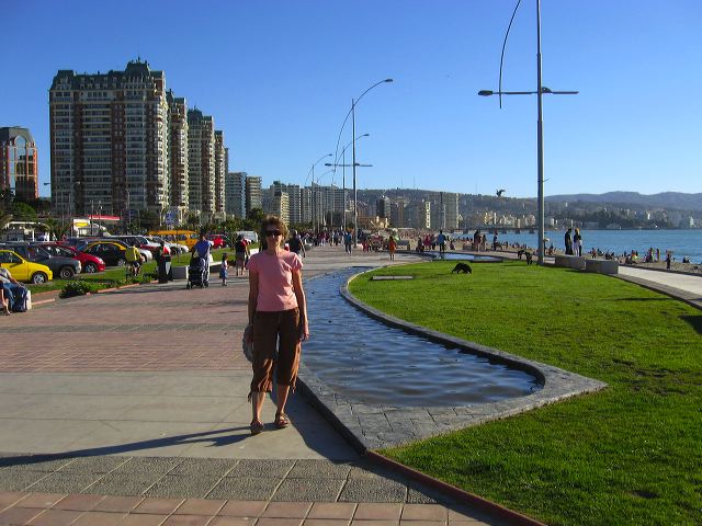 sue-vina-boardwalk2.jpg