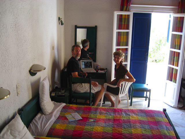 mykonos06.jpg