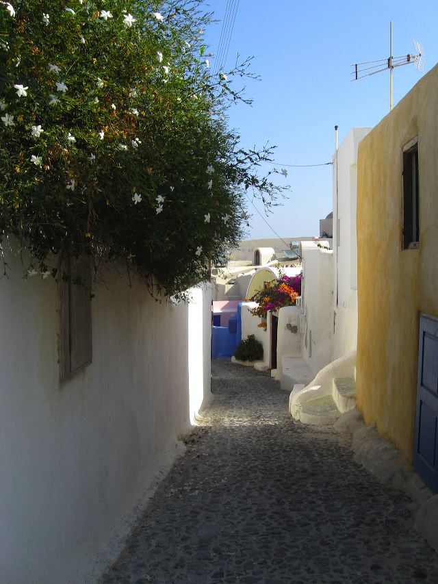 finikia02.jpg