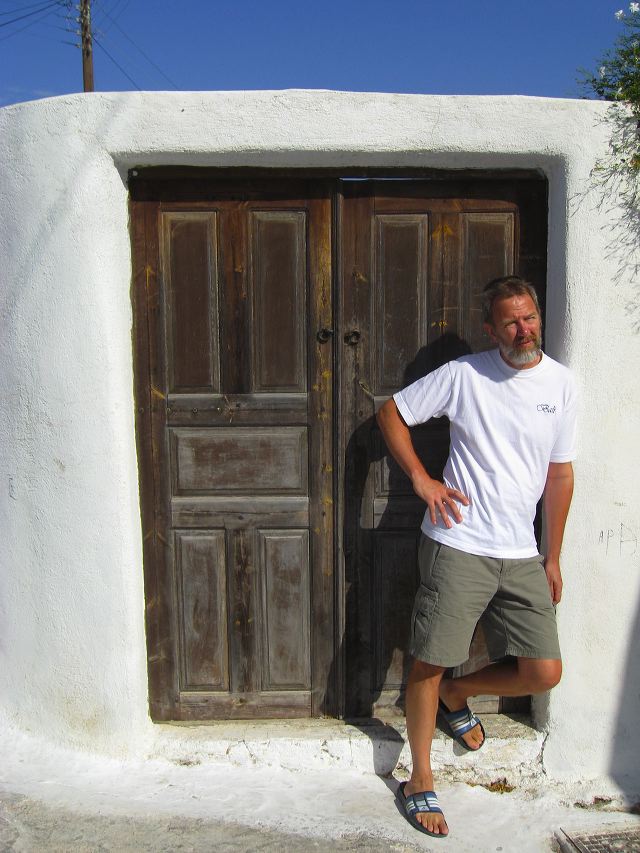 santorini_doors_05.jpg