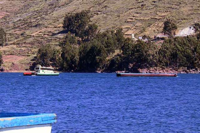 buscrossinglaketiticaca